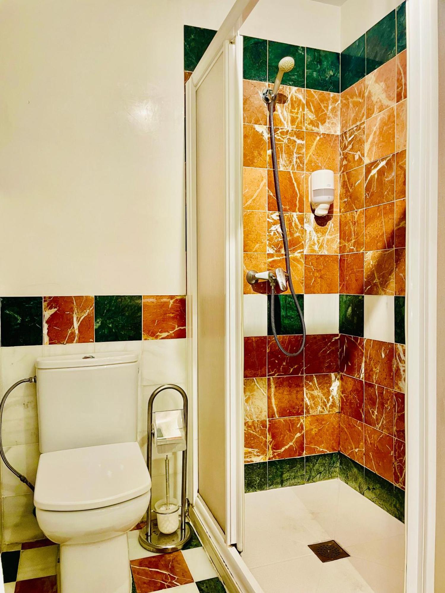 Entrecatedrales Suite Seville Exterior photo